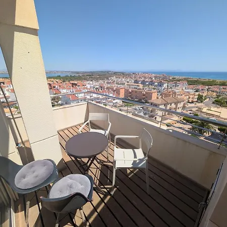 Rooftop Escape-Sea View Retreat, Torrevieja * Торрев'єха