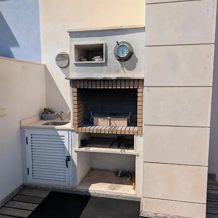 Апартаменти Rooftop Escape-Sea View Retreat, Torrevieja Торрев'єха