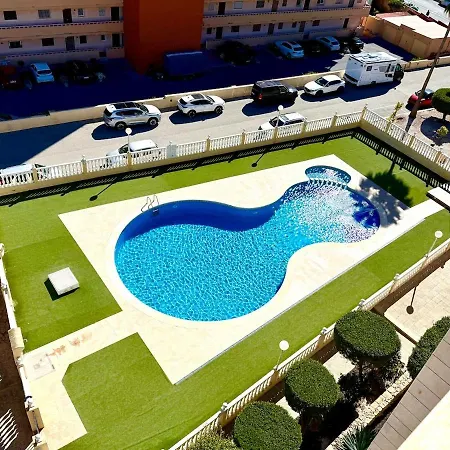 Апартаменти Rooftop Escape-Sea View Retreat, Torrevieja Торрев'єха